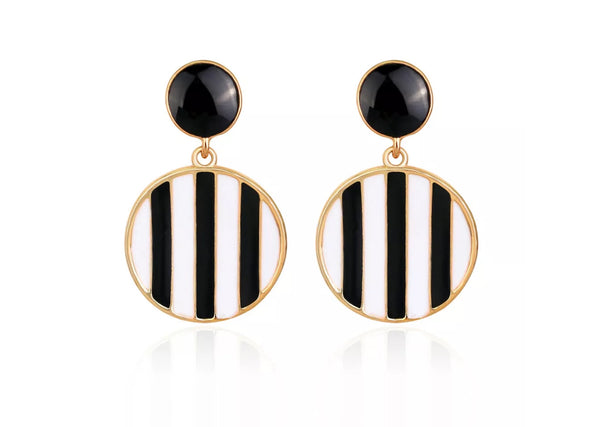 8994-16 Earrings Gold Black/White Stripes