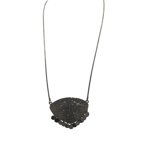 10894-3 Necklace Gun Metal Shield
