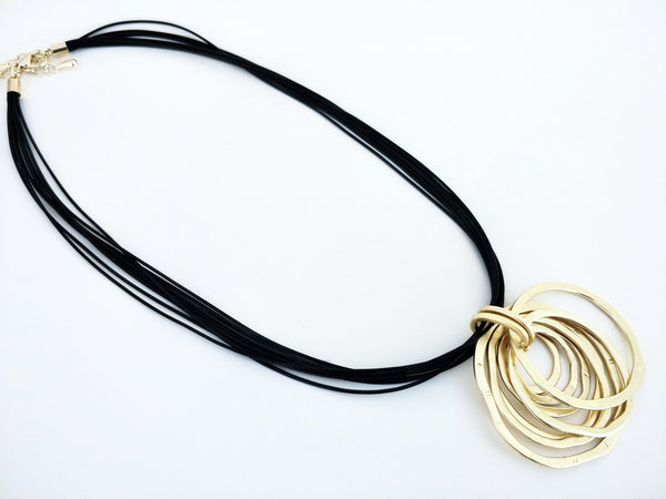 10966-34 Necklace Gold Matte Multi Circles