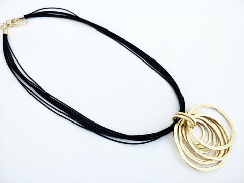10966-34 Necklace Gold Matte Multi Circles