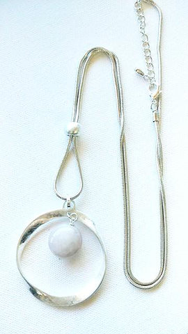 10989-12 Necklace Silver Round Pink Stone