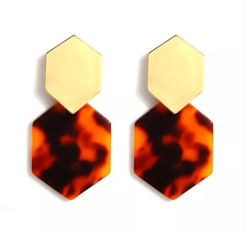 8995-5 Earrings Gold & Marble Resin in Tortoise Shell