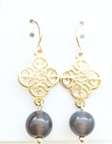 9015-5 Earrings Gold Filigree Grey Agate