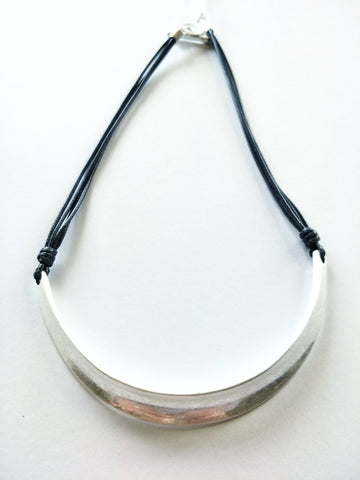9057 Necklace Burnished Silver Grey Cord Collar