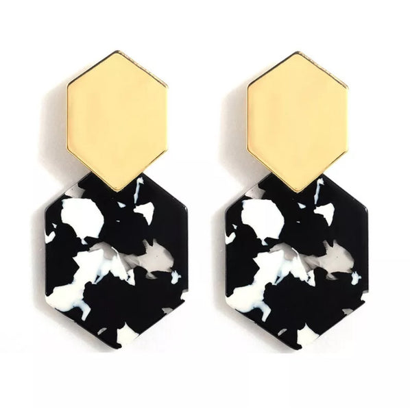 8995-2 Earrings Gold & Marble Resin in Black/White