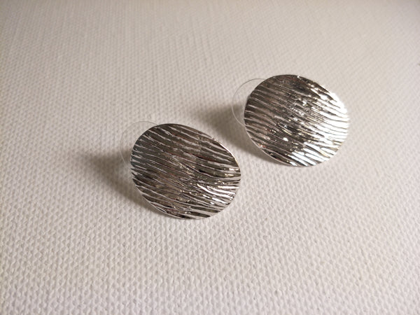 11033 Earrings Silver Shields