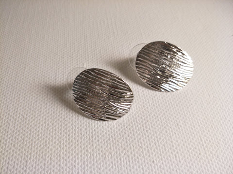 11033 Earrings Silver Shields