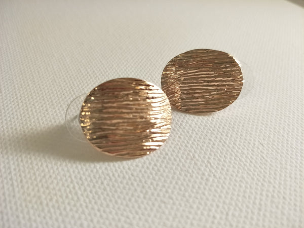11035 Earrings Gold Shields
