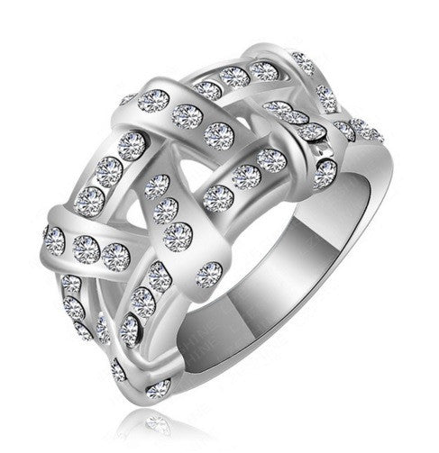 10024-2 Ring Size 6.5 | Crystal Cross Over