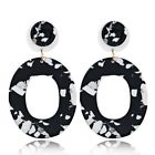 9012-155 Earrings Resin Oval Black/White